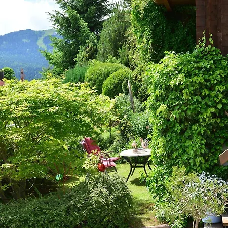 Апартаменты Flat In With Garden